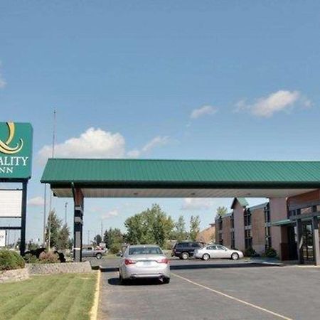 河瀑品质酒店 Thief River Falls 外观 照片